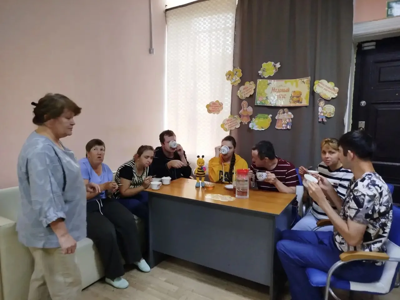 🍯 Медовый Спас в нашем отделении дневного пребывания - праздник, наполненный теплом, д...