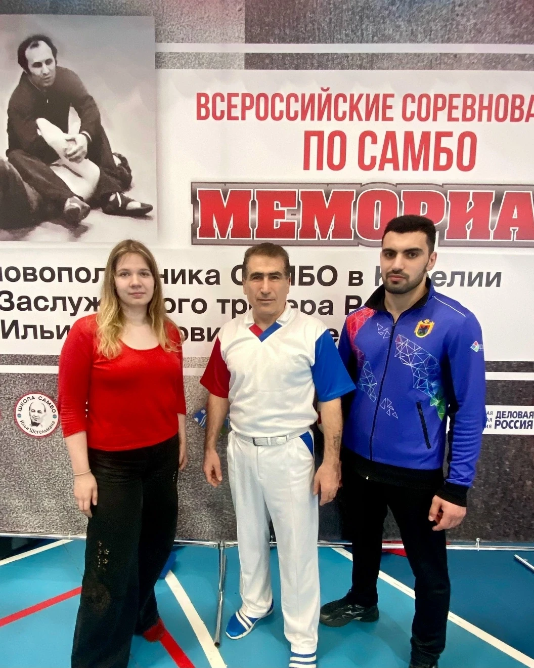 ВПЕРЕДИ - МОСКВА! МЫ В ВАС ВЕРИМ!
Сильнейшие самбисты Петрозаводска представят сборную России на Ком