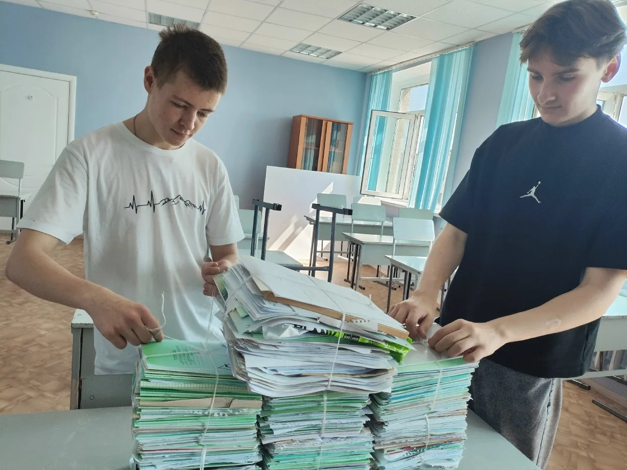 Экологическая акция по сбору макулатуры завершена!

С 1 по 18 июня 2026 года студенты и   преподават