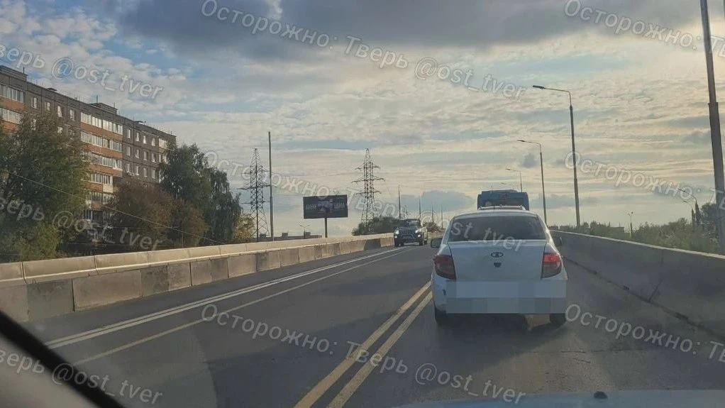 🚗 В Твери сегодня образовалась пробка