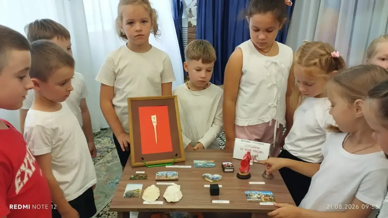 🇷🇺🇷🇺🇷🇺 В преддверии праздника - День Государственного флага России с воспитанника...