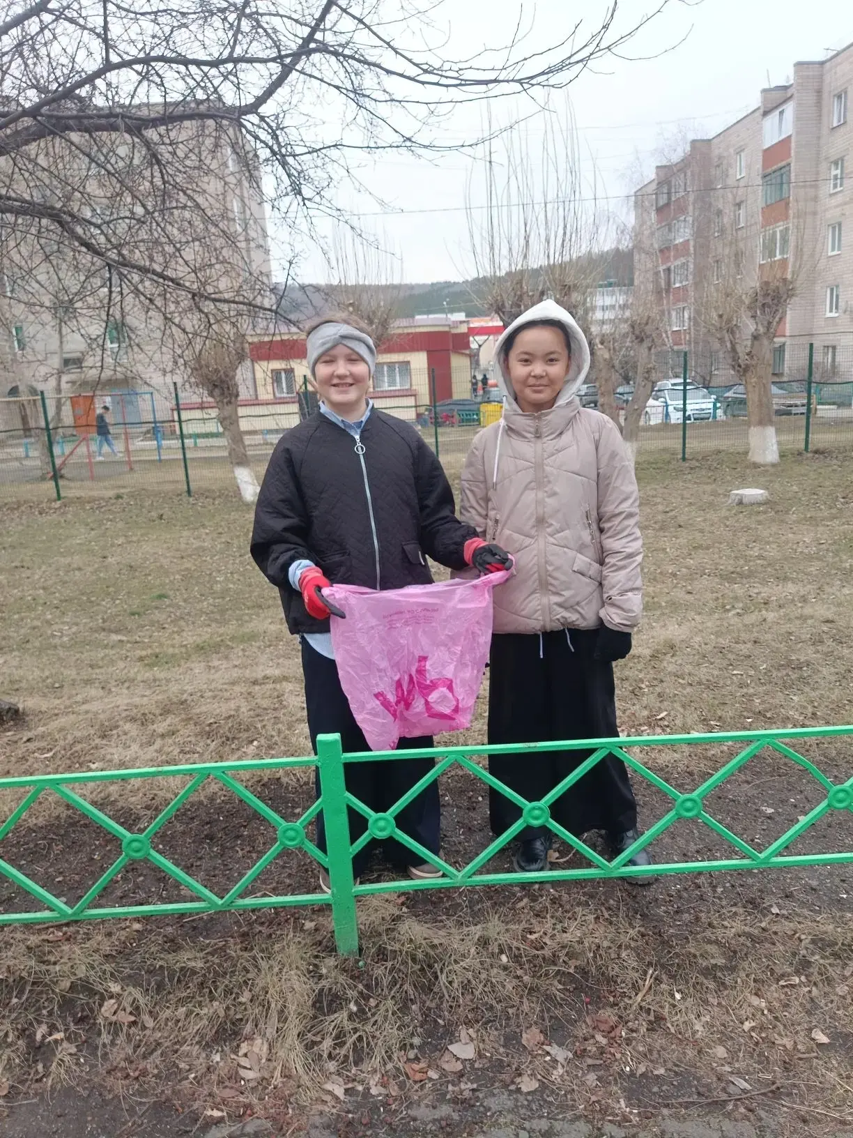 09.04.2026г. Обучающиеся МБОУ лицей №3 принимают активное участие в акции "Чистый четверг"  Апрель –