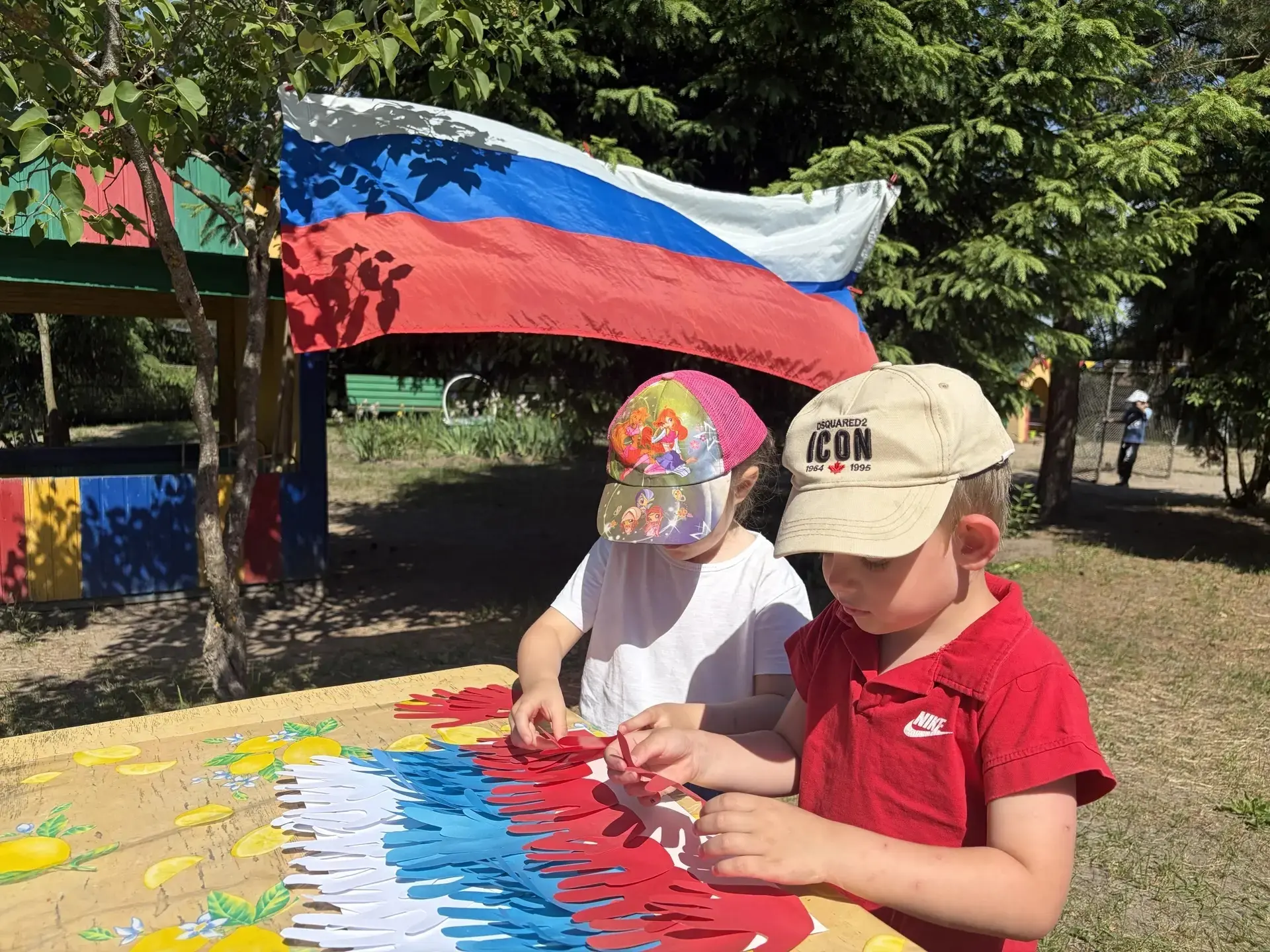 🇷🇺 12 июня наша страна отмечает замечательный праздник — День России, день свободы, мира и добра. 