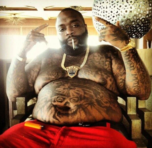 🚫 Rick Ross утром был задержан в Майами по обвинению в домашнем насилии и удушении сво...