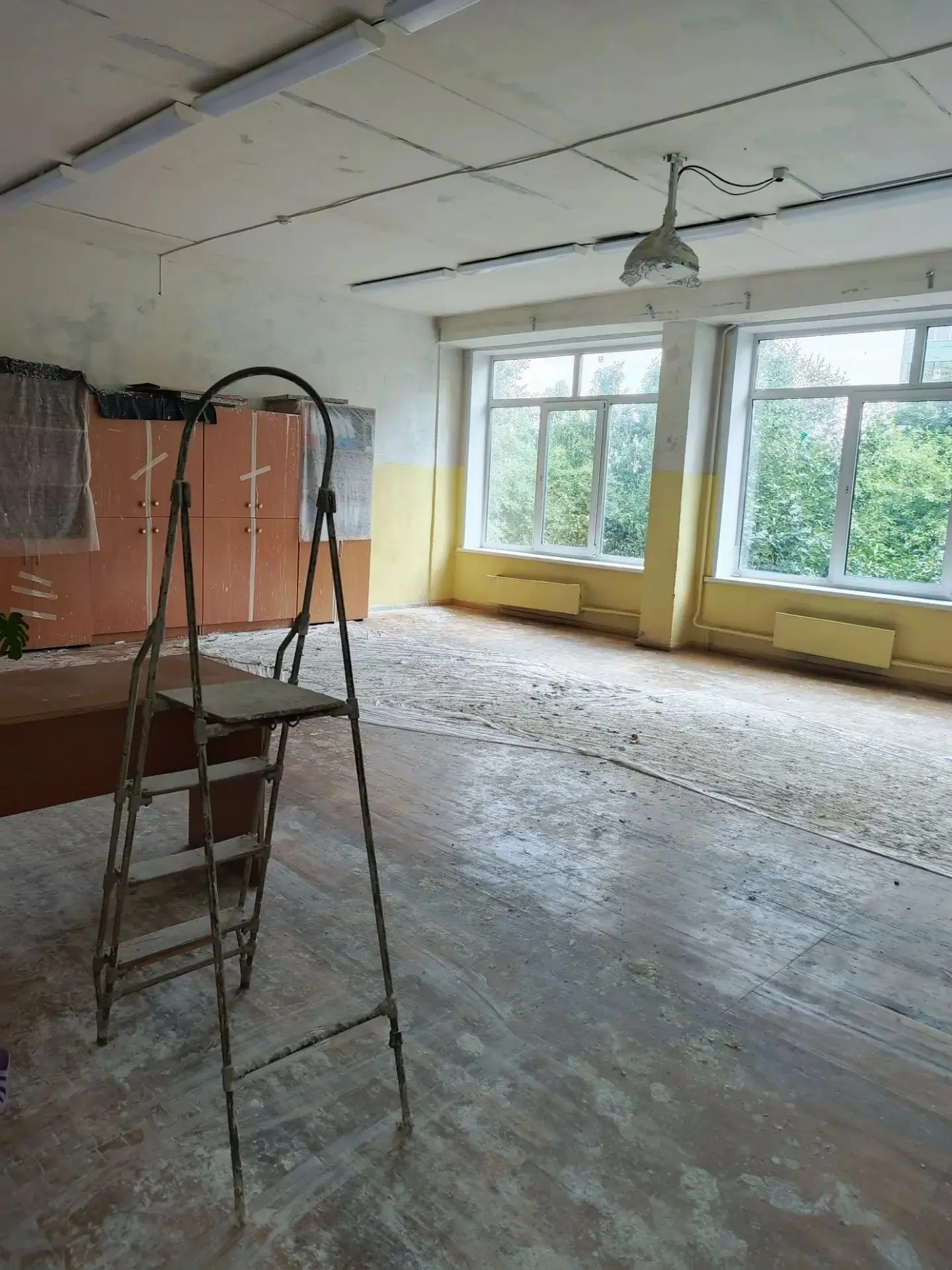 🏫 Дорогие гимназисты! 🏫Отличная новость! Пока вы наслаждаетесь каникулярным отдыхом, в нашей гимна