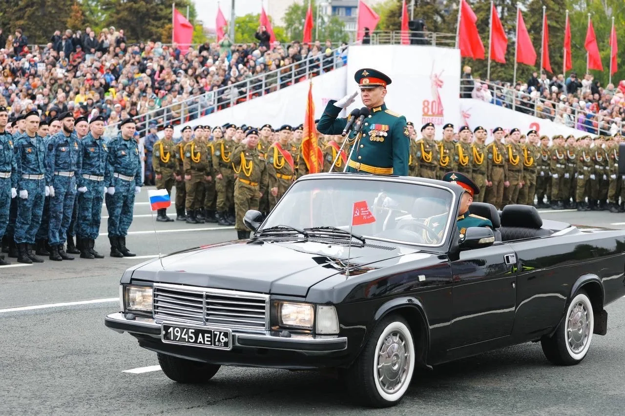 Прямая трансляция Парада Победы на площади Куйбышева в Самаре