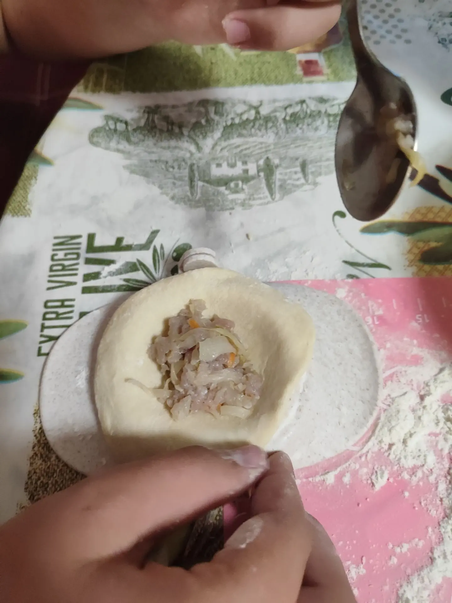 🥟Мы приготовили "колдуны" или по-другому вареники с мясом и капустой: два в одном, вку...