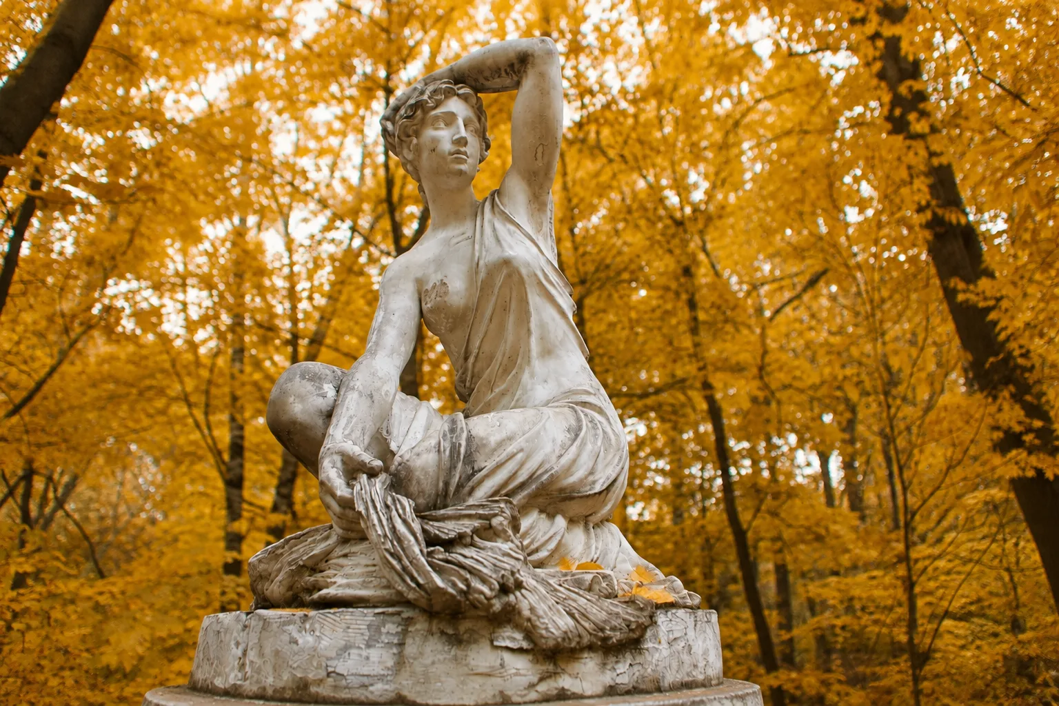 История целостной скульптуры, которая началась с одной найденной детали 🍂