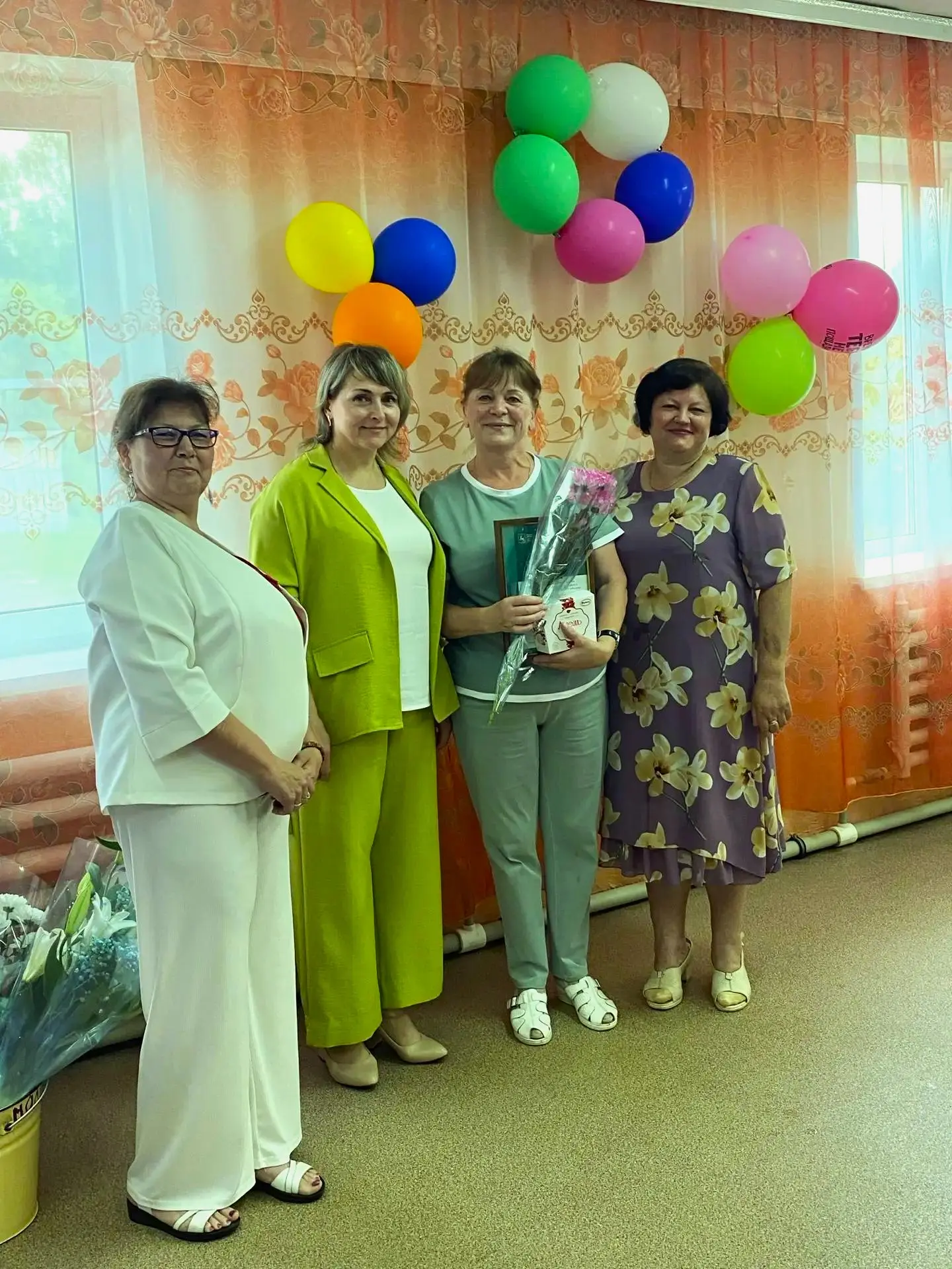 8 июня отметили наш профессиональный праздник! 🥳
На торжественном мероприятии наградили благодарств