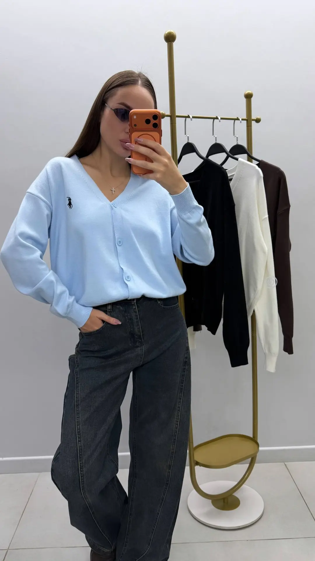 [кардиган]
.-1299₽ | one size 

colors: 4

[джинсы]
.-1999₽ | 25-30

[очки]
.-299₽❗️