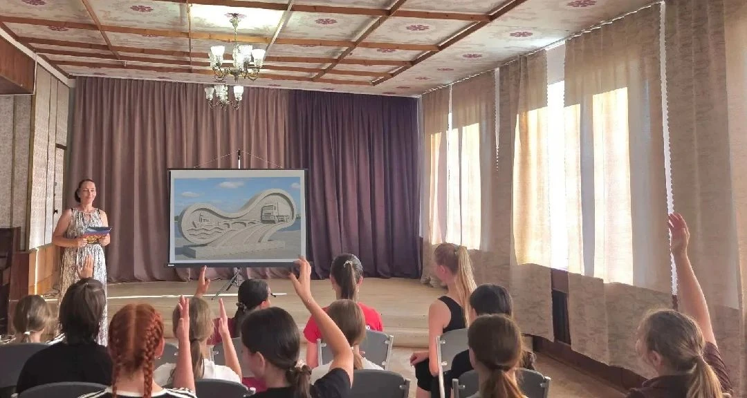 🏭 Город-легенда, завод-труженик!