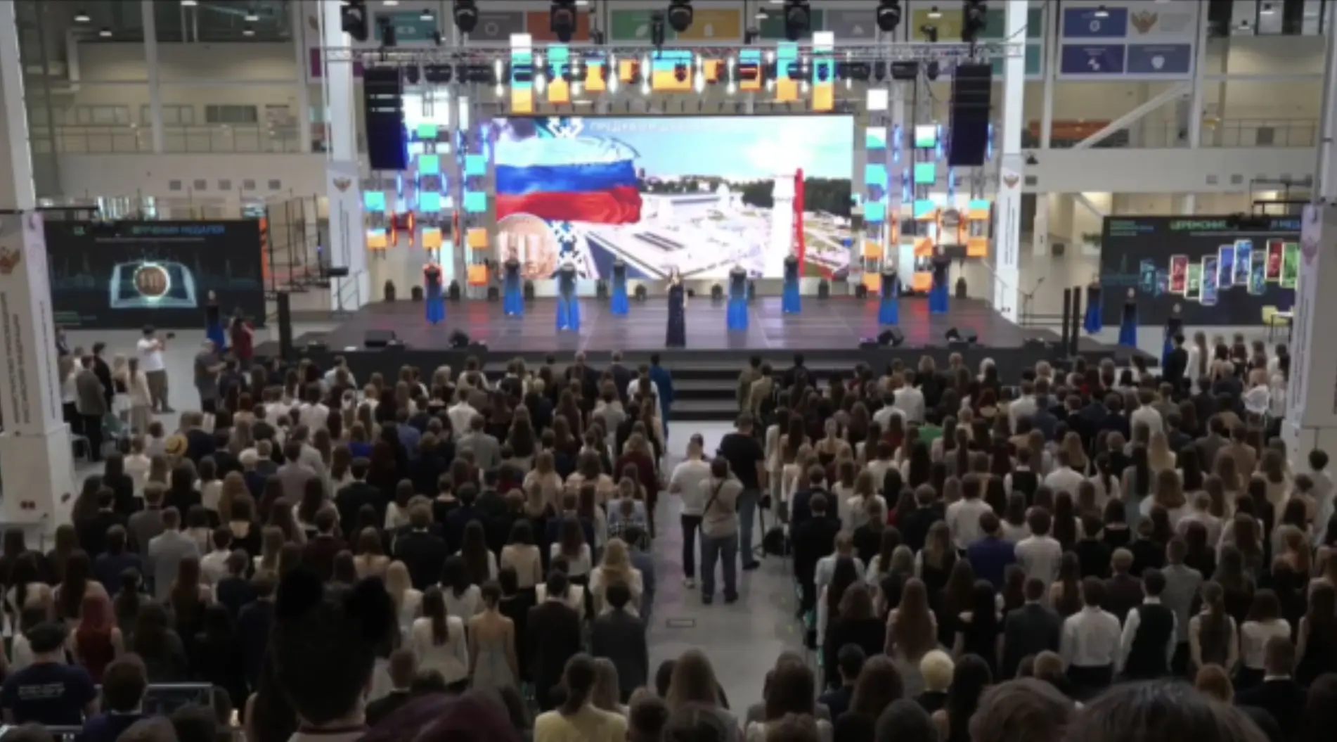 🏅30 июня 2026 г. выпускникам Калужской области вручили золотые и серебряные медали! По...