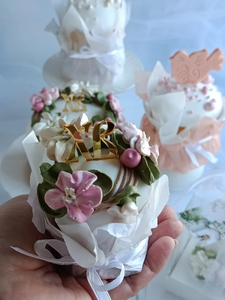 Идеальный баланс сладости и нежности в каждом кусочке.
