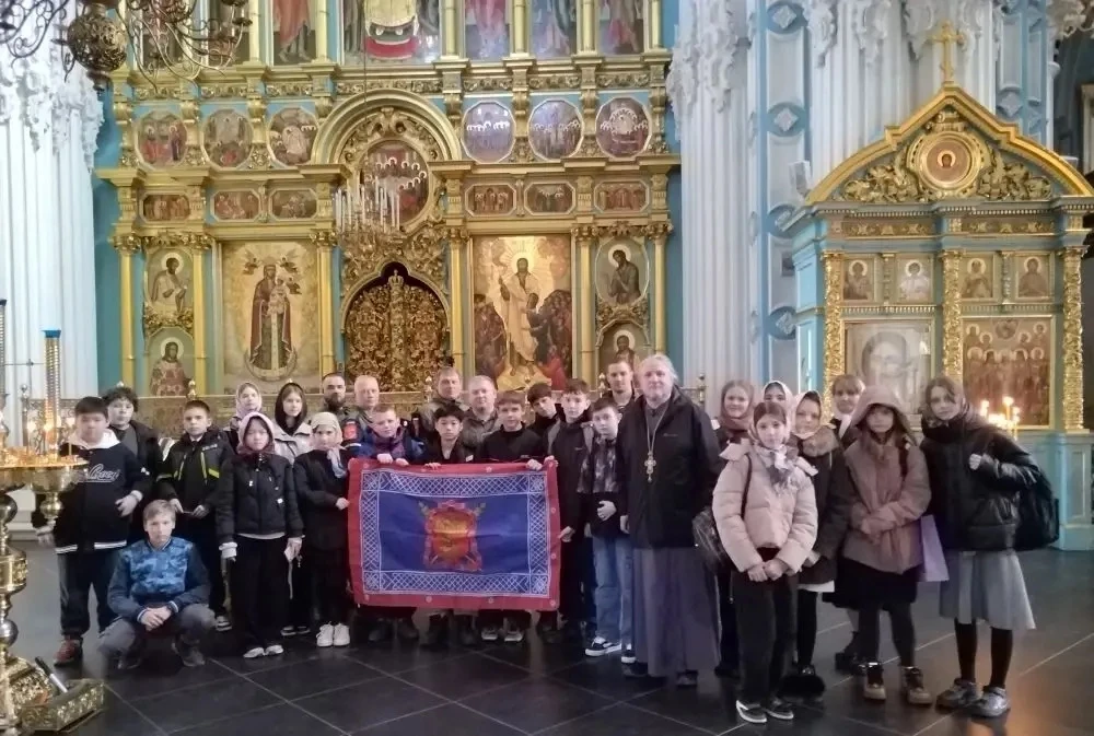 Сегодня учащиеся 6д класса МОУ "СОШ имени А. П. Чехова" (Бужаровское отделение), посетили с экскурси