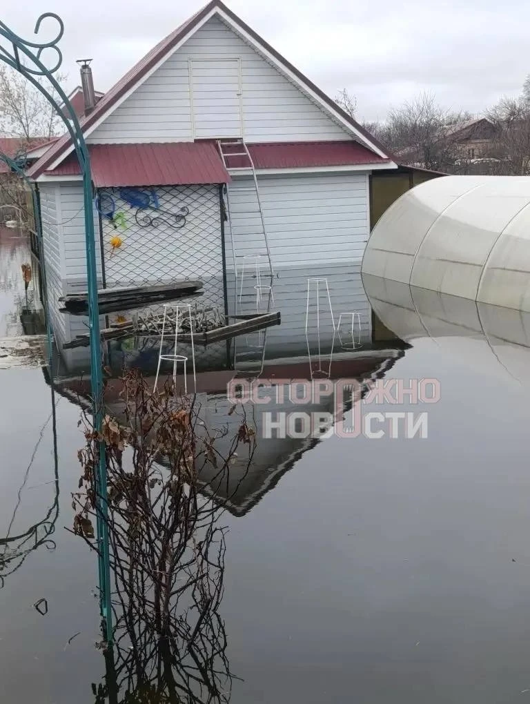 Паводок в Волжске затопил частный сектор, жители требуют помощи от Йошкар-Олы  В Волжск частный сект