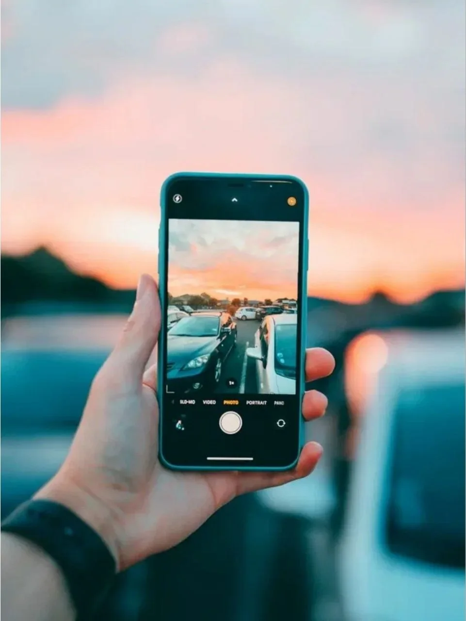 Ежегодно около 1 триллиона фотографий делается на мобильные телефоны, что в десятки раз...