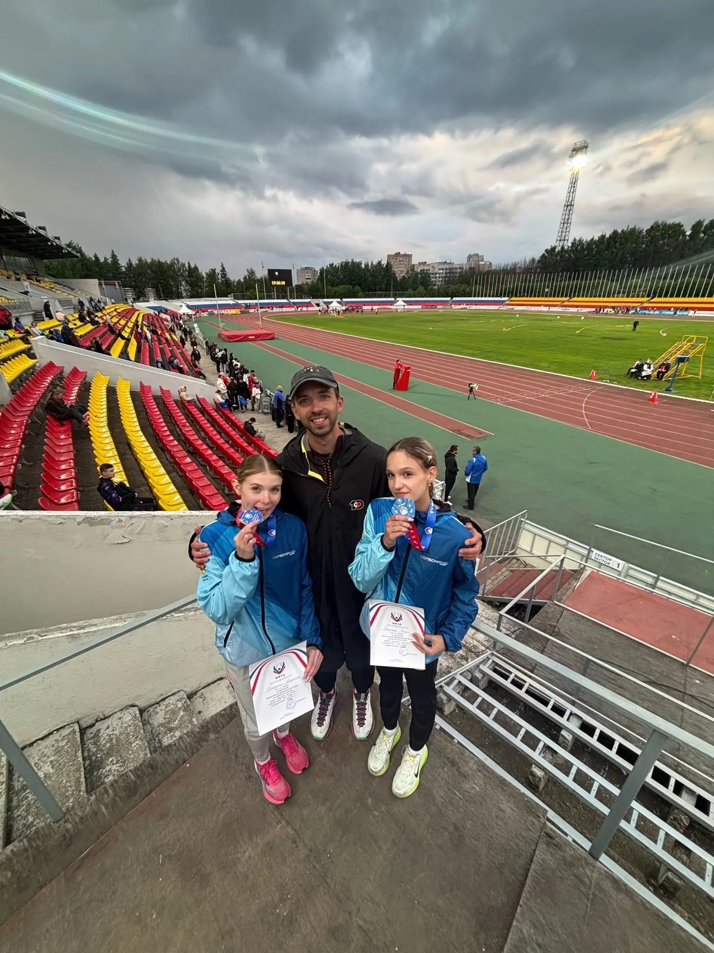 Результаты эстафет чемпионата и первенств ПФО 2026 🏃‍♀️🏃‍♂️

В составах команд Кировской области в