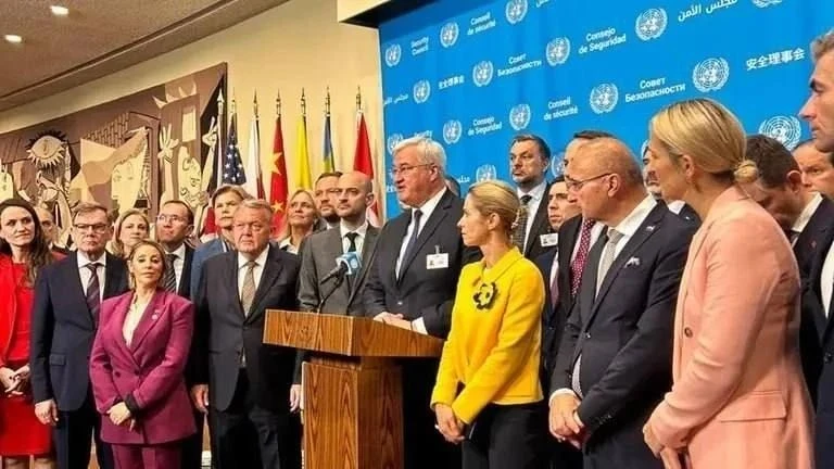Официальное совместное заявление 51 страны-члена ООН: Украина согласна на полное, немед...