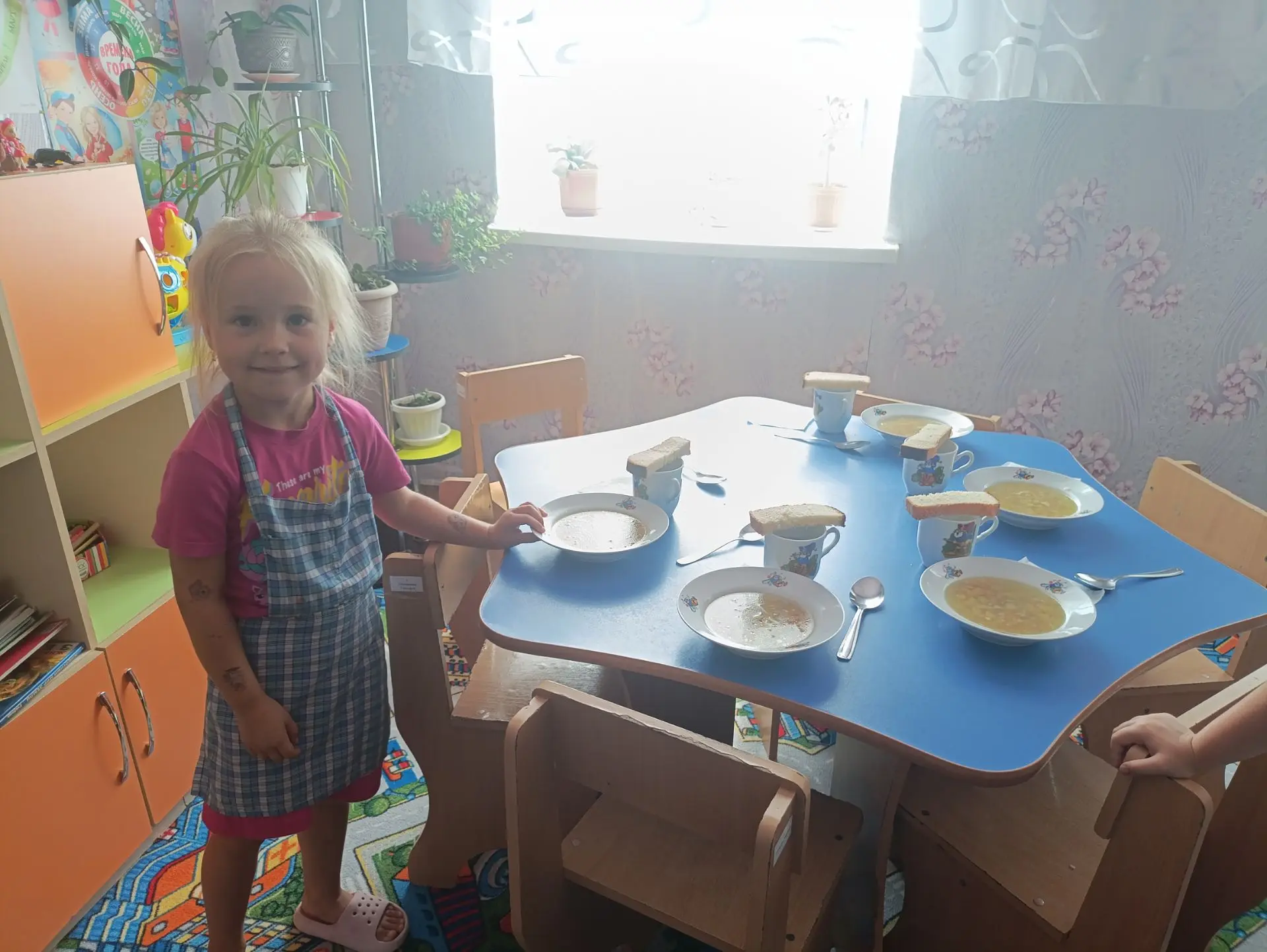 Дежурные помощники 🍽️