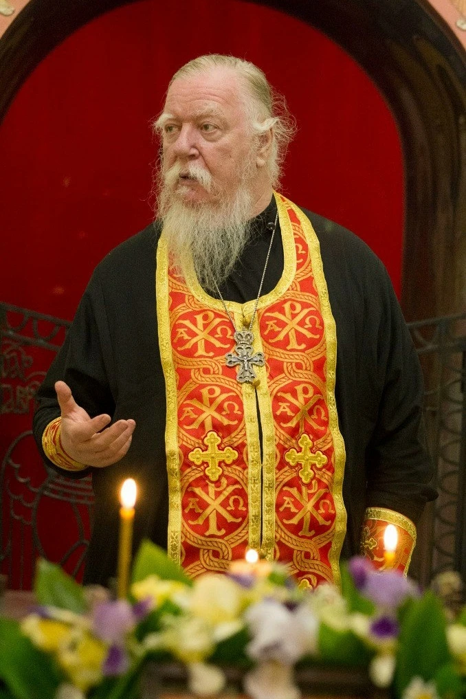 Многие, когда им переваливает за пятьдесят, начинают уже понимать, что жизнь потерпела ...