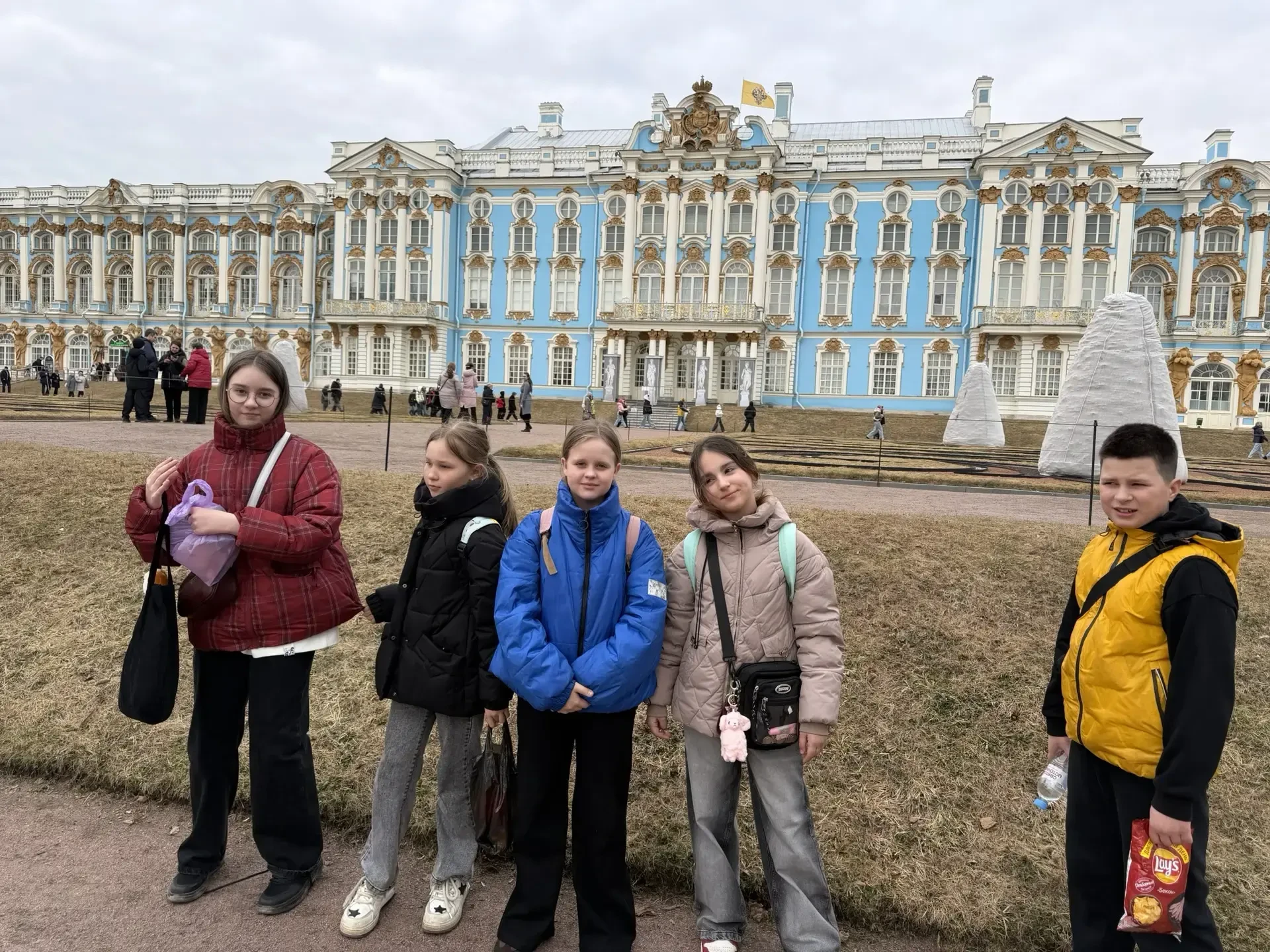 Сегодня 5 «Д» класс с классным руководителем Полупан Еленой Борисовной и родителями ездил на экскурс
