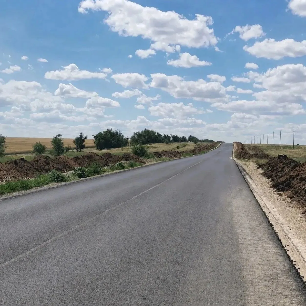 ⛳ В Саратовской области отремонтировали 137 км дорог в сельских населённых пунктах