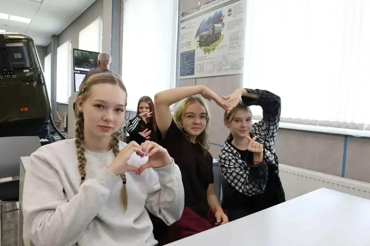 🏕Более 8️⃣0️⃣ активистов «Движения Первых» из Клина стали участниками пятой смены «Рас...