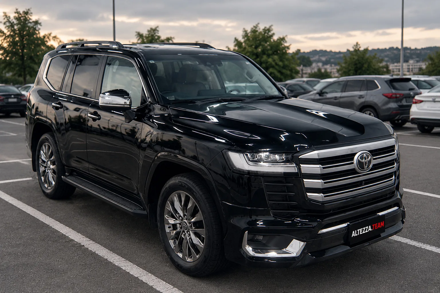 Toyota LANDCRUISER 2023