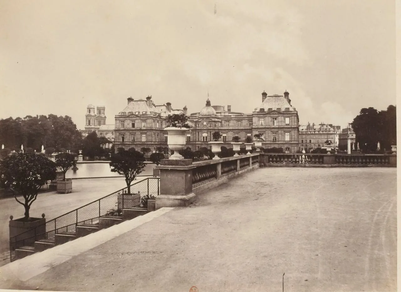 Затопленное метро Парижа 1910 года. Официально построили/откопали/расконсервировали метро в Париже в