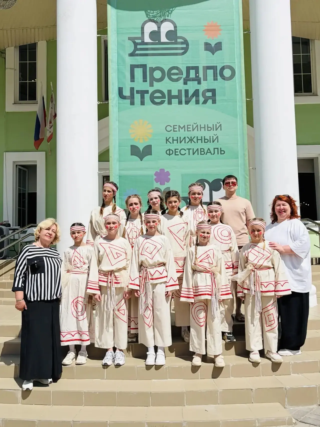 ✨🎭 Сказка на новый лад: озорство, любовь и Пушкин в Дмитровском Кремле!