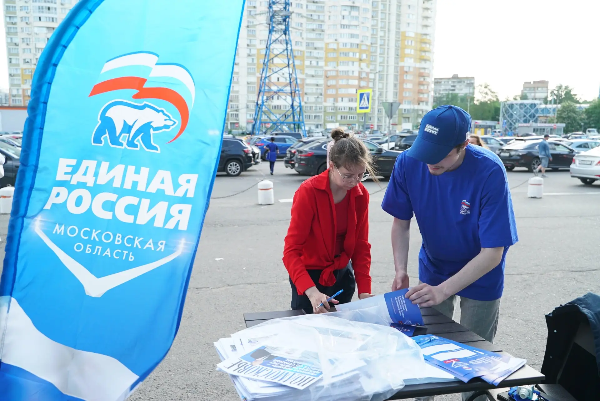 «Единая Россия» запустила новый формат сбора наказов жителей в Химках   Партия «Единая Россия» продо