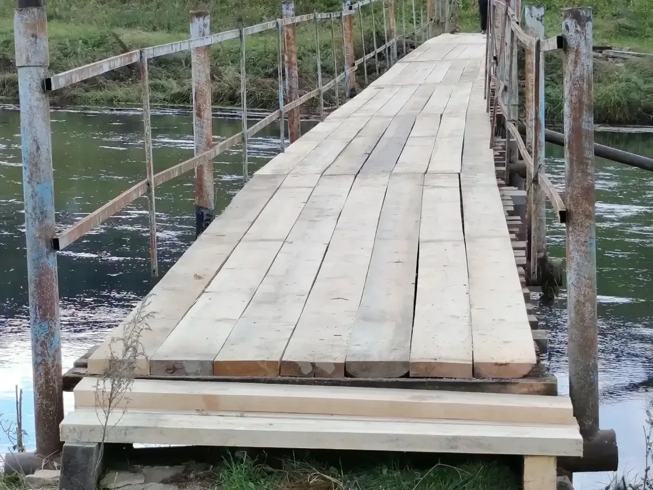 🛠 В деревне Уршады начались работы по восстановлению моста, повреждённого в результате...