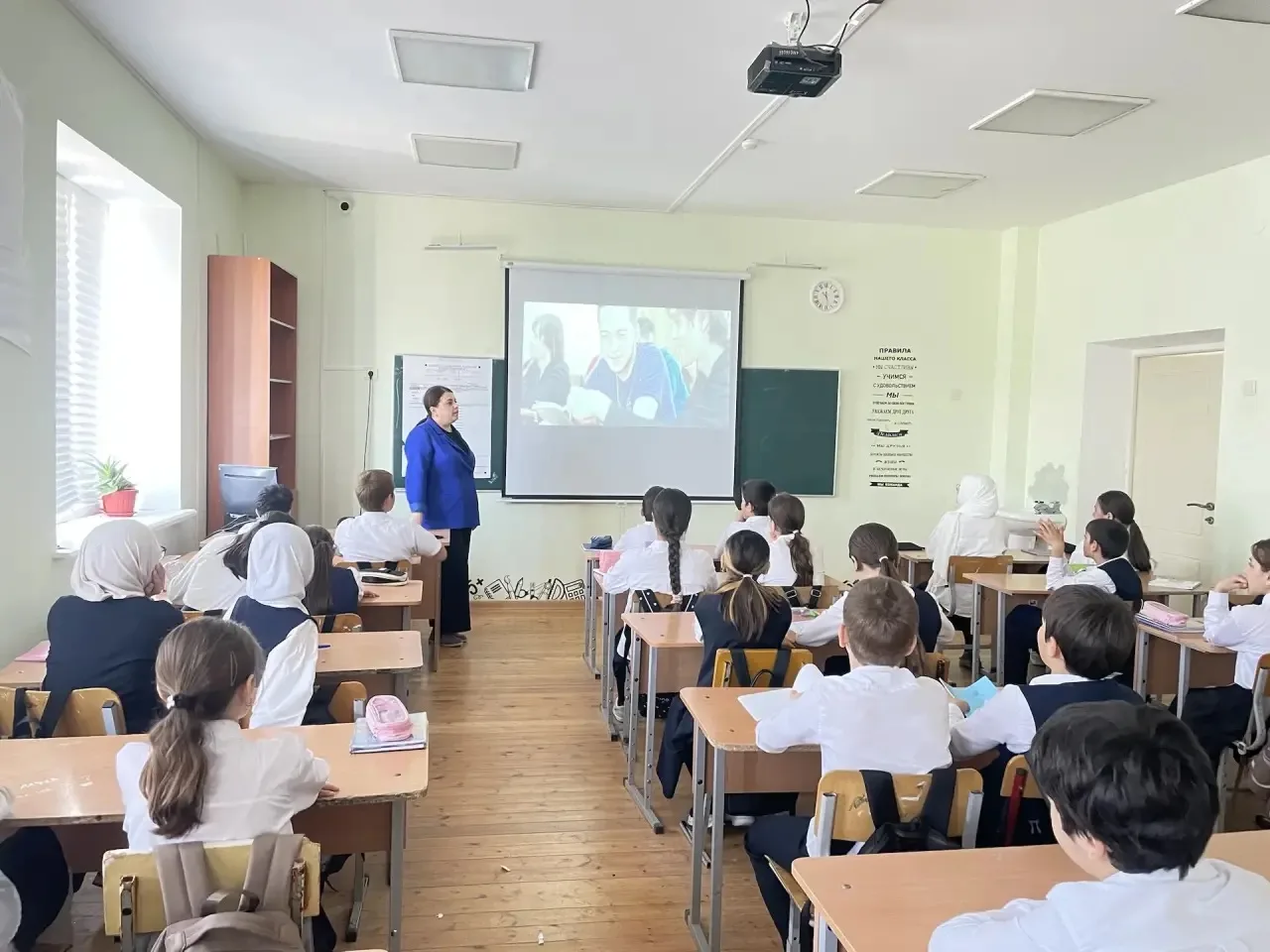 Видео просмотр фильма «Терроризму - Нет!»   Одним из ключевых направлений борьбы с террористическими