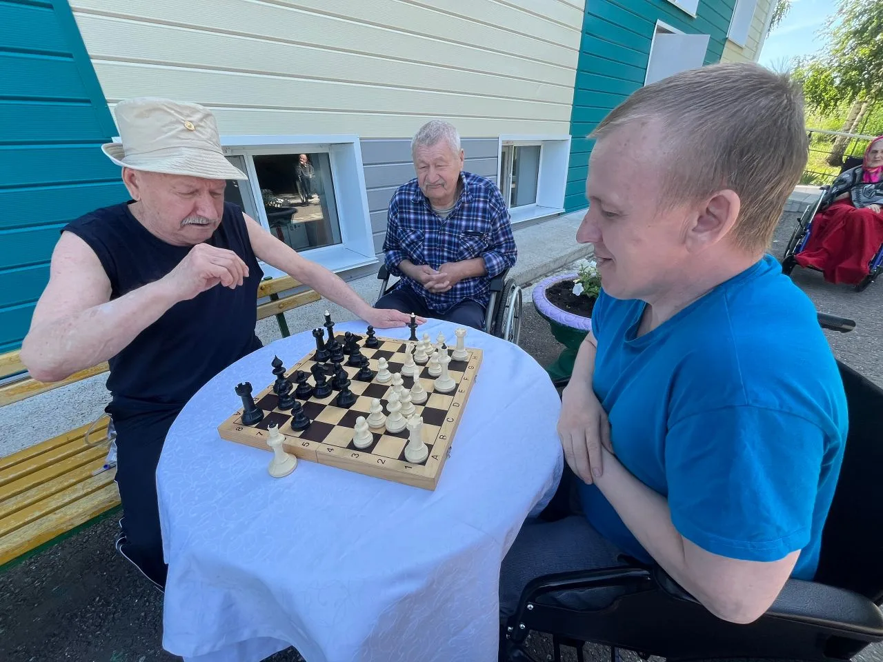 #ДневнаяЗанятость
#АктивноеДолголетие

♟️Сегодня у нас были замечательные игры на свежем воздухе! Ат