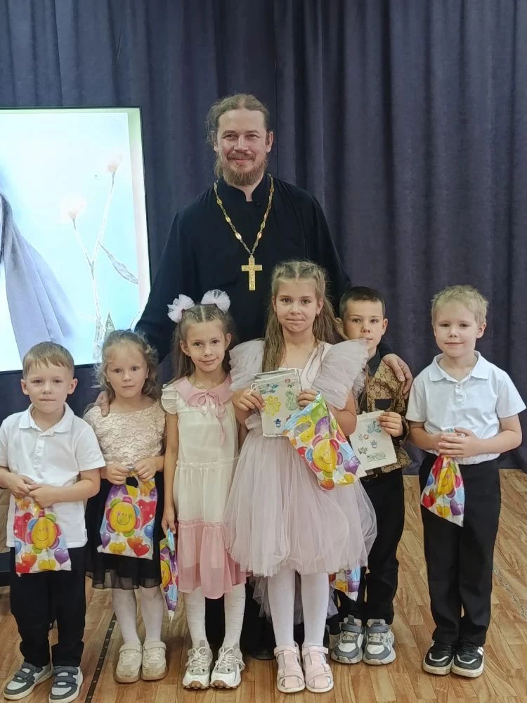 Светлый праздник творчества и знаний! ✨