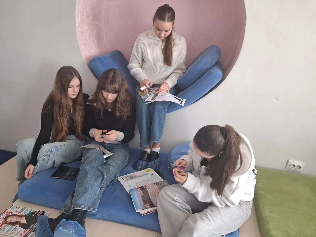 Активность не утихает! Ребята продолжают проводить каникулы с пользой для здоровья и ума!  🏊‍♂️ 2Б к