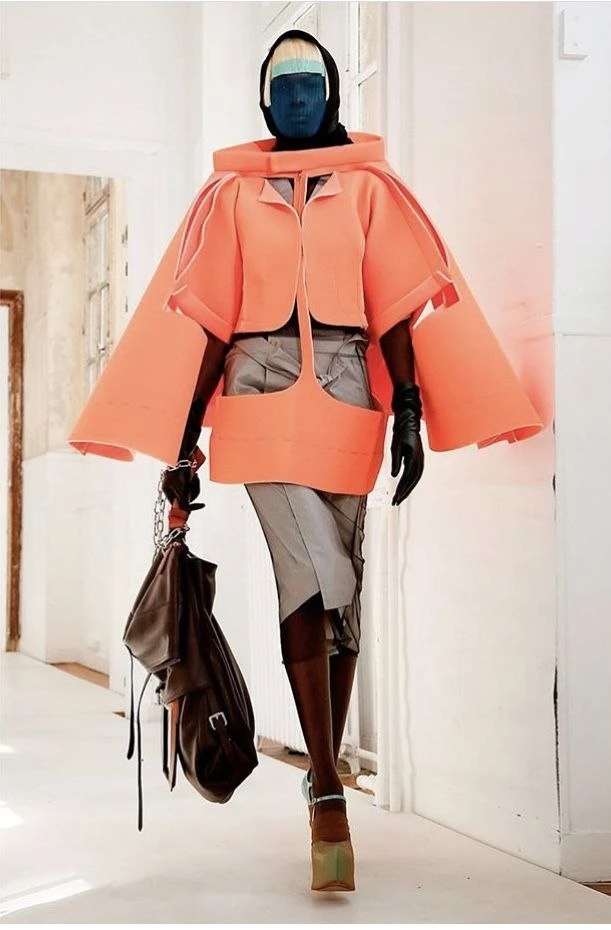 ✨ Необычные эксклюзивные  ткани для бренда M.Margiela