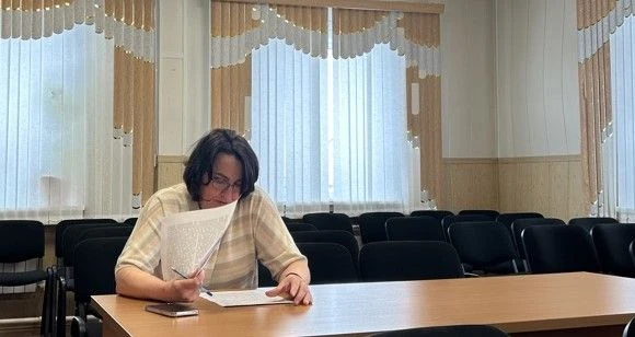 На очередном заседании постоянной комиссии по регламенту, мандатным вопросам и депутатс...