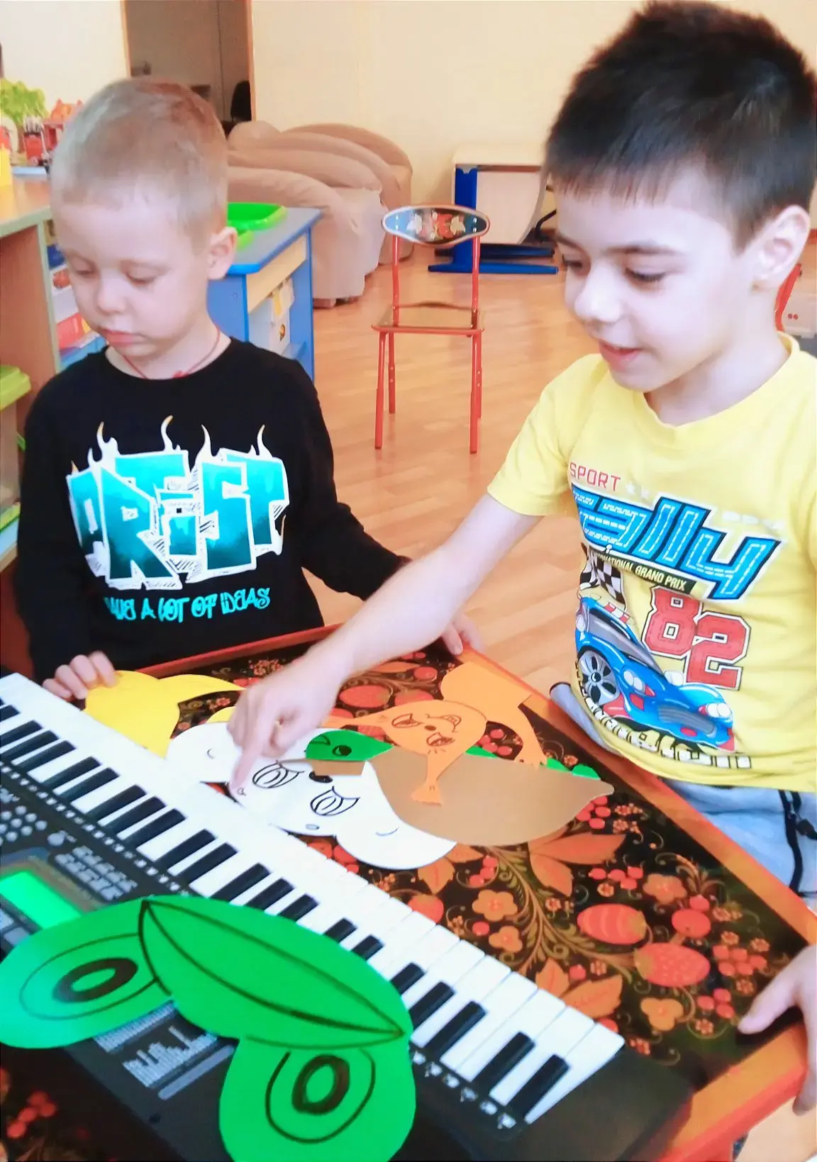 🎼Занятия музыкой — это всестороннее развитие ребенка, улучшающее работу мозга, память,...