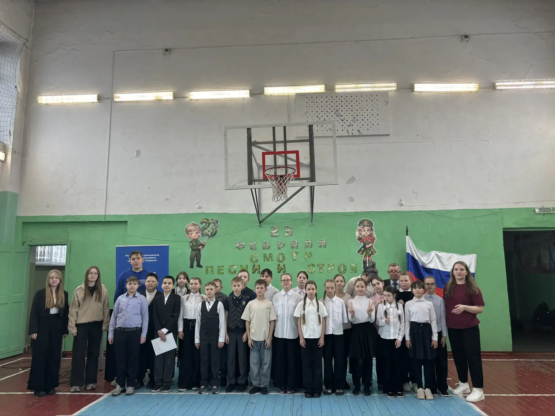 🌟 В нашей школе прошел второй день конкурса смотра и песни 2026! 🎶👏 17февраля   учащиеся 4-х и 6-х к