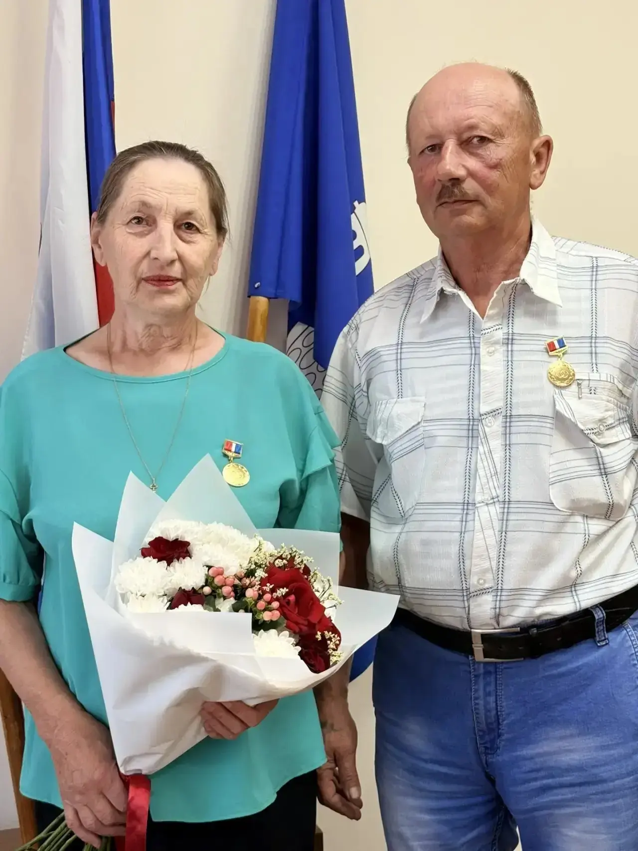 Благородство семейных уз: более 50 лет вместе – пример для всех.