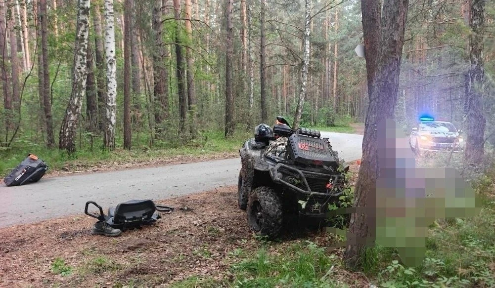 Смертельная поездка в Мочище: водитель квадроцикла разбился о дерево 🌲❌

В дачном поселке Мочище пр