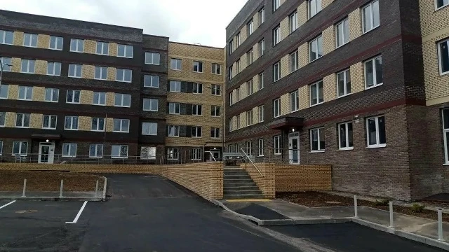 Многоквартирный дом для переселенцев из аварийного жилья в Озёрах поставлен на кадастровый учёт. 

Т