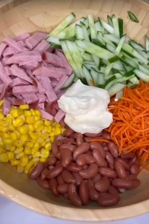 ВКУСНЫЙ САЛАТ