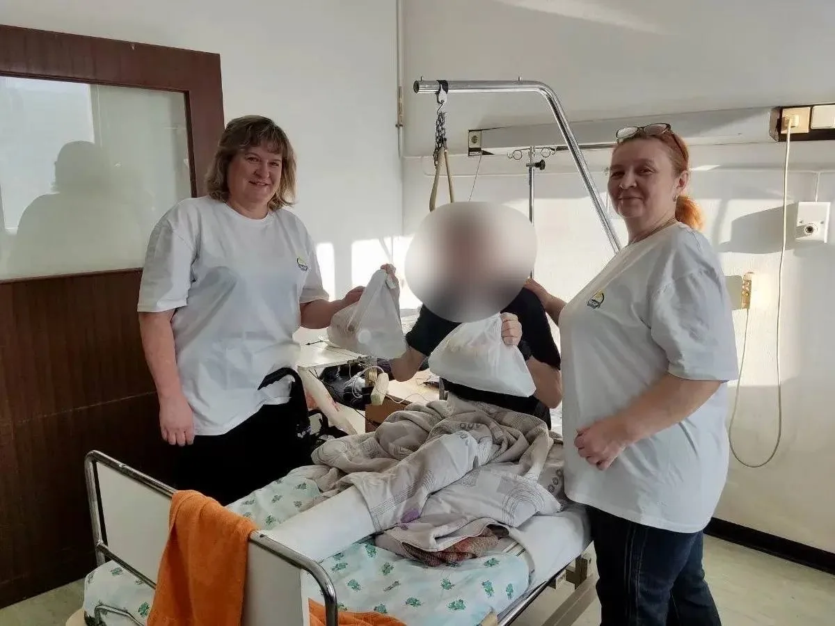 Сотрудники Городского комбината школьного питания работают в госпиталях и поддерживают наших бойцов,