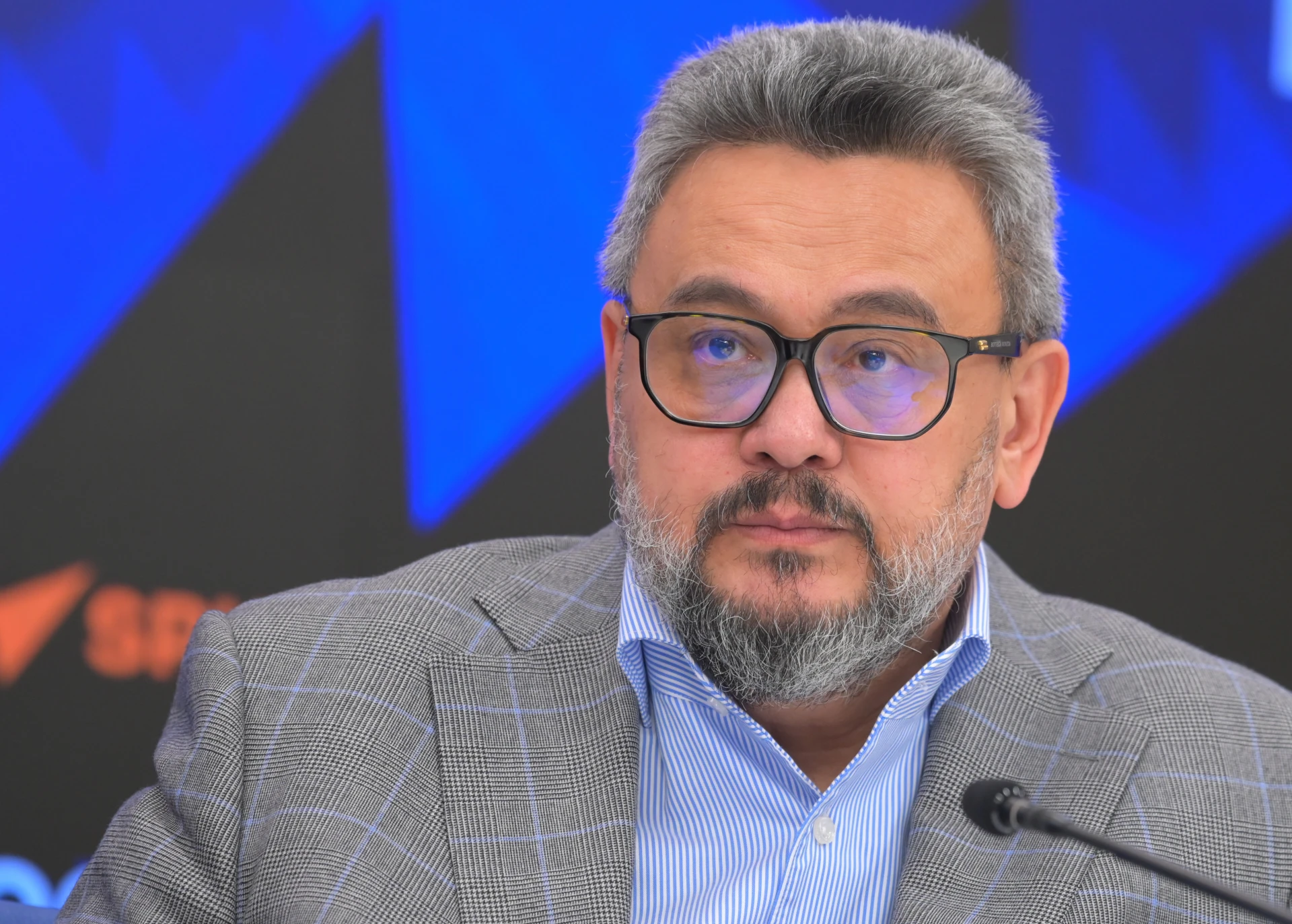 «"Единая Россия" финиширует с растущим рейтингом, а попытки Запада дискредитировать выб...