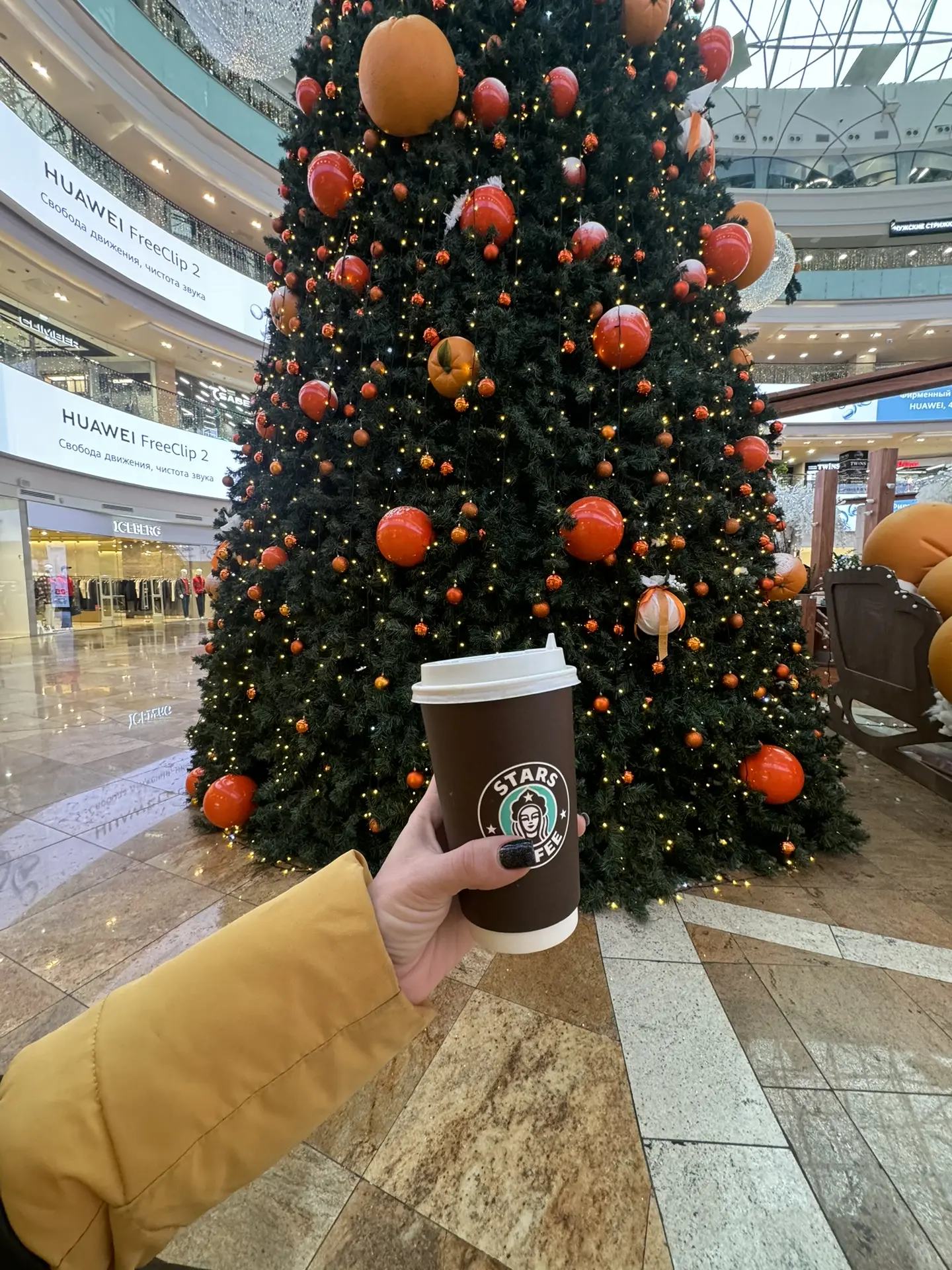 Прощай на год, красивая Новогодняя Москва ❤️ зимой, конечно, хорошо, но летом лучше 😅