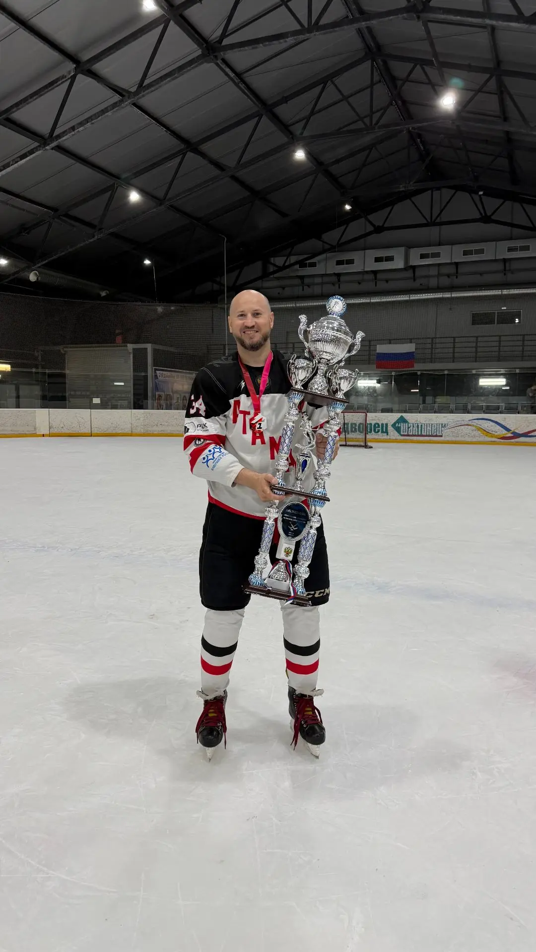 🏒 Среди множества рабочих встреч, проектов и общественных мероприятий всегда стараюсь ...