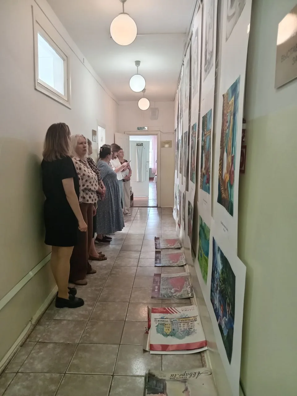 25 мая в нашей школе прошли итоговые просмотры работ выпускников 5А и 5Б классов.