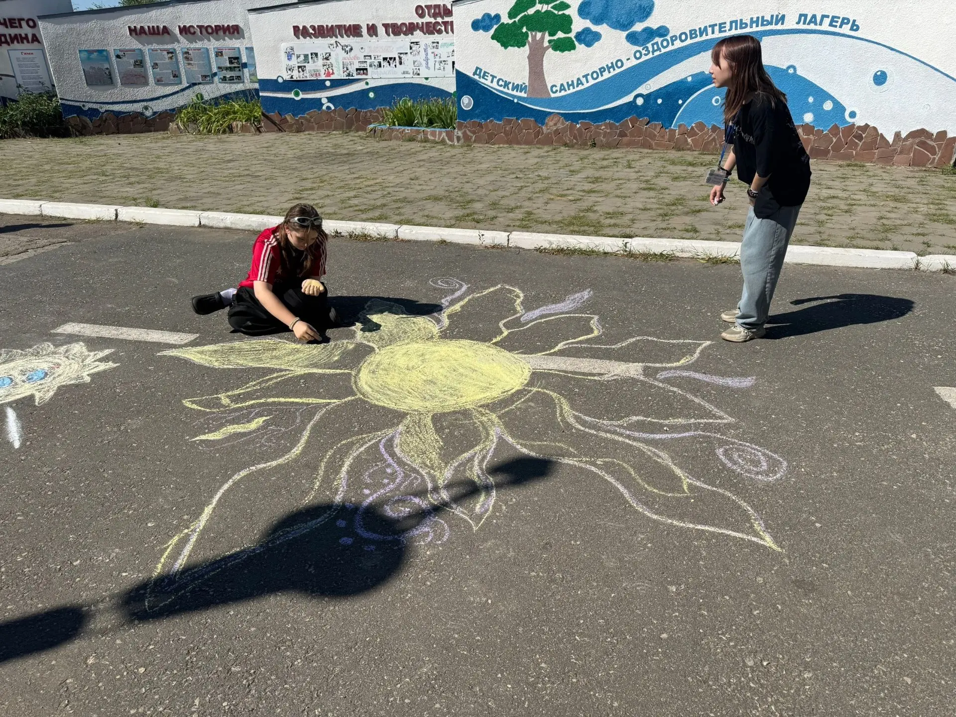 ☀️🦅👨‍🎨Летний день в лагере выдался по-особенному ярким — не только из-за солнца, но ...